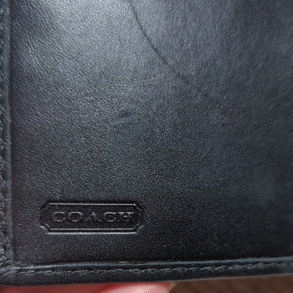 Coach Soho Black Leather Buckle Clasp Wallet Y2k - Picture 5 of 6